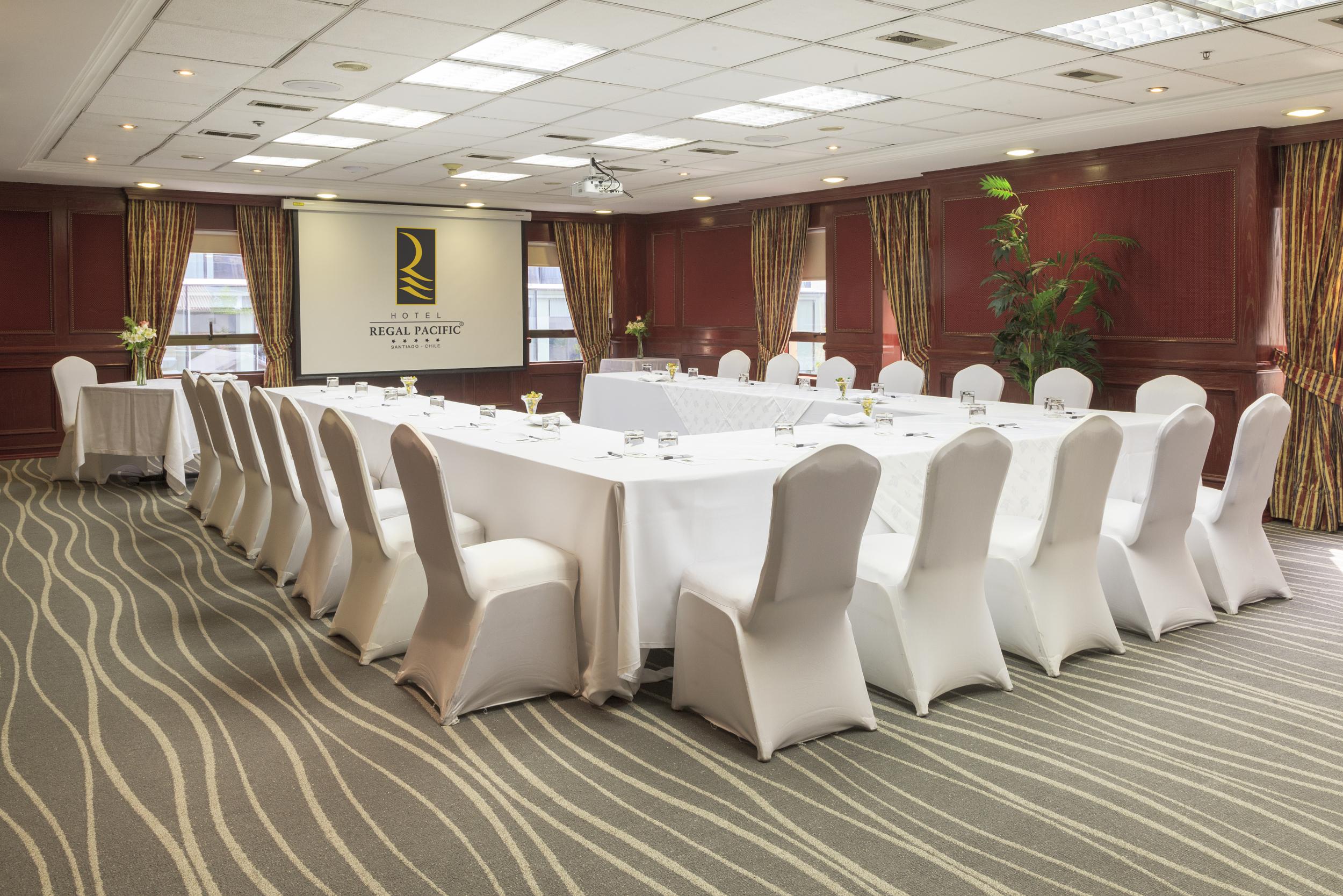 Hotel Regal Pacific Сантяго Екстериор снимка Meeting room