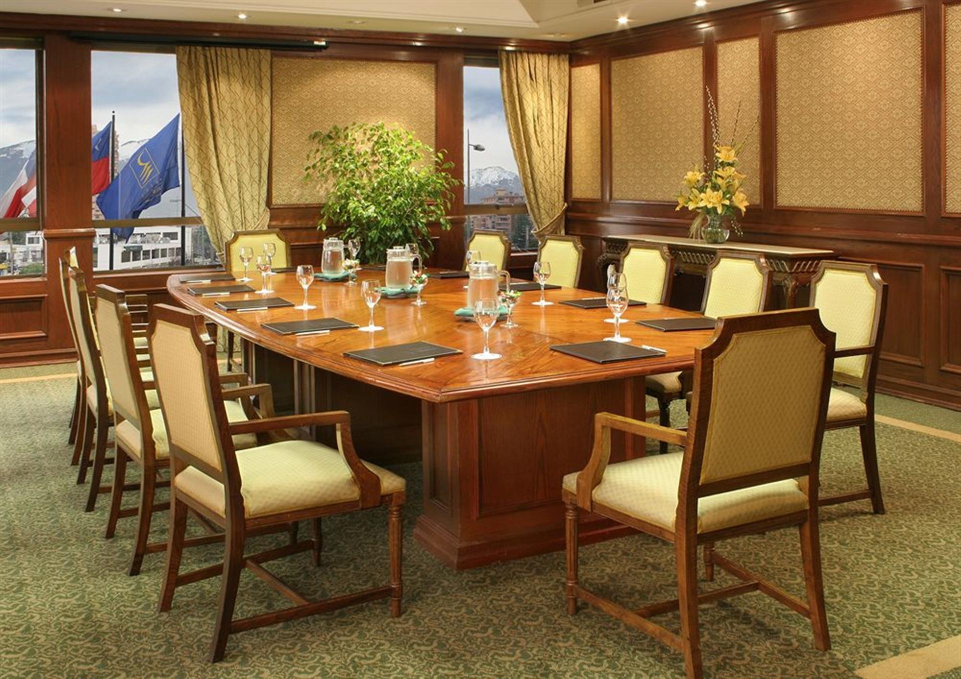 Hotel Regal Pacific Сантяго Екстериор снимка The meeting room of the European Economic and Financial Affairs Council